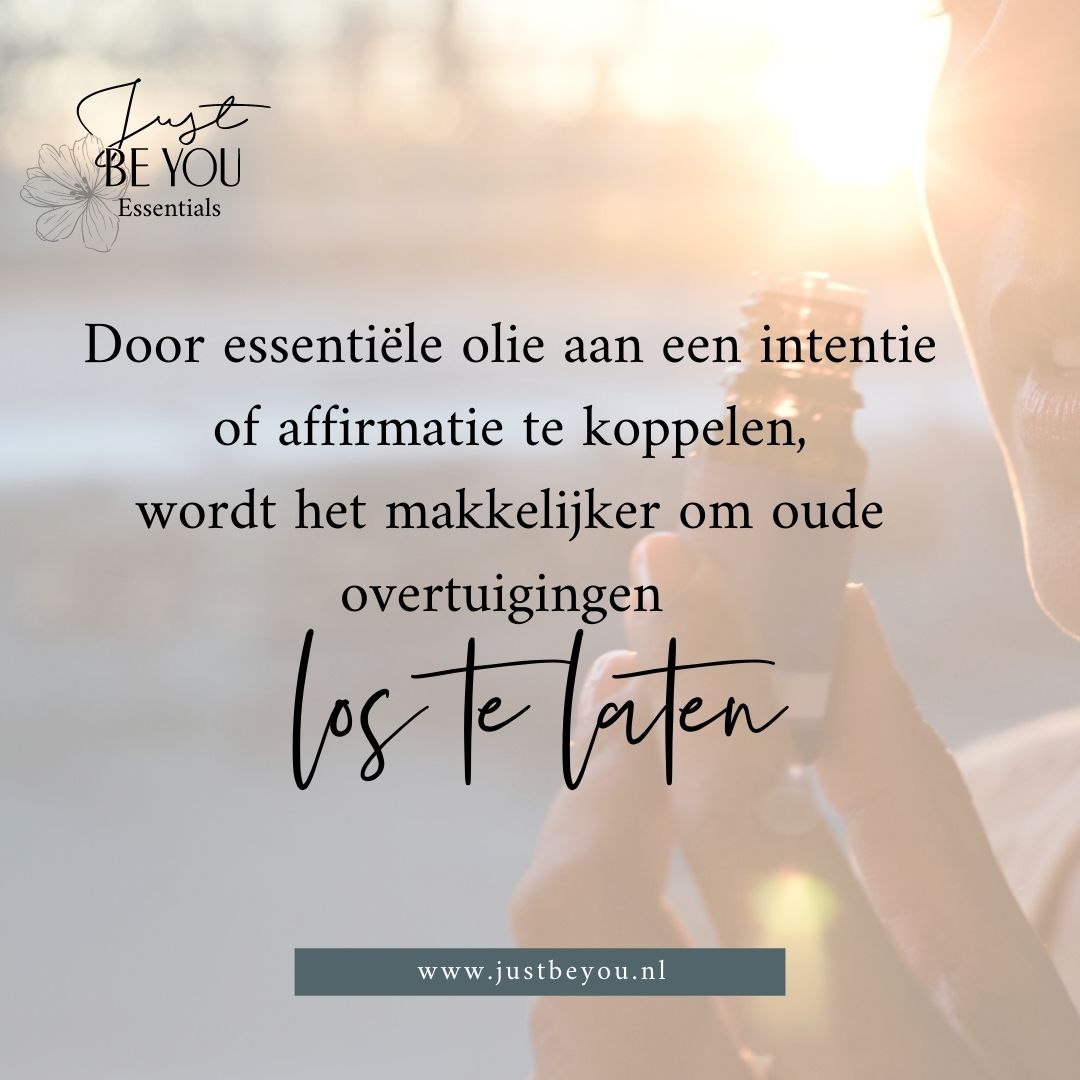 Door essentiële olie aan een intentie of affirmatie te koppelen, wordt het makkelijker om oude overtuigingen los te laten Door essentiële olie aan een intentie of affirmatie te koppelen, wordt het makkelijker om oude overtuigingen los te laten